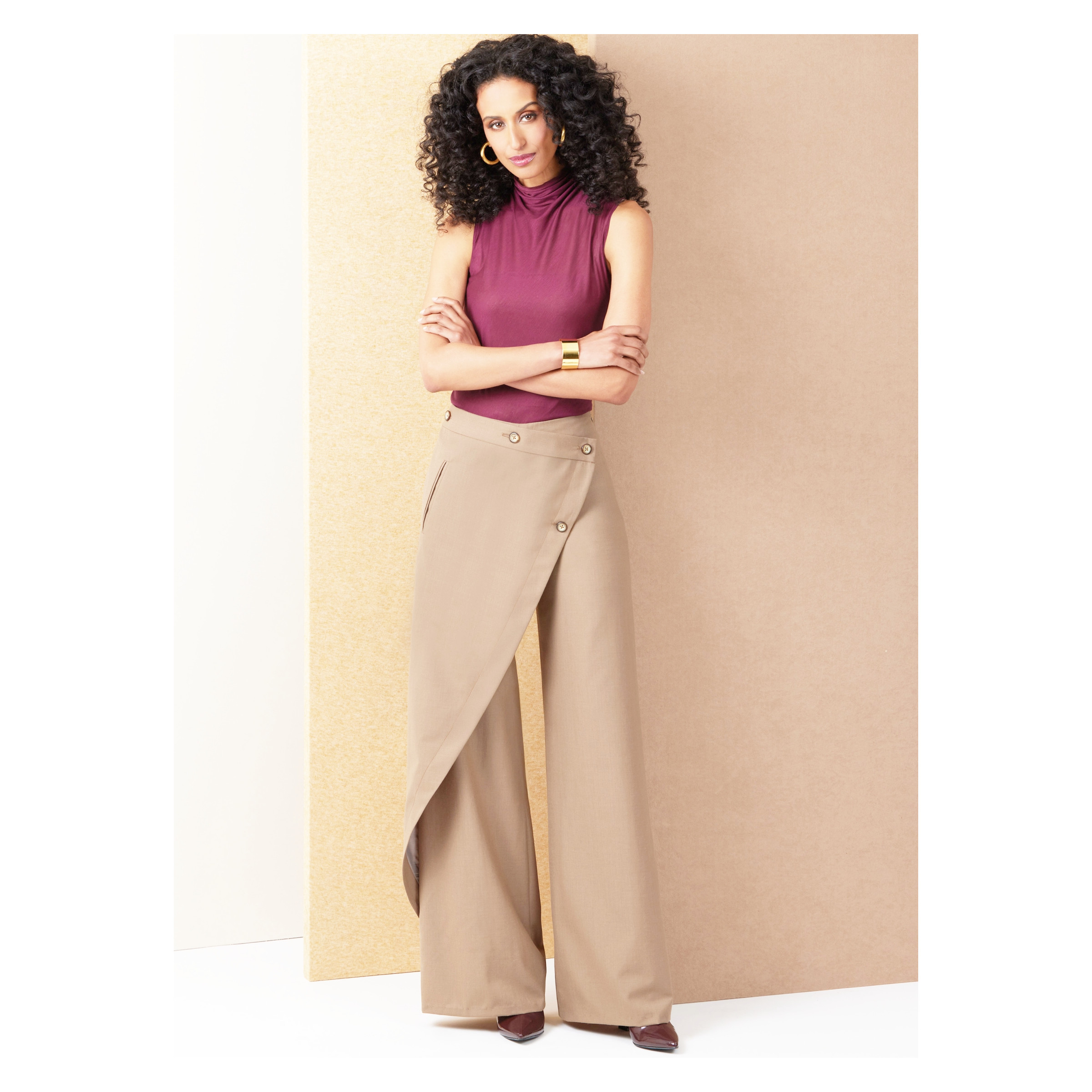 Vogue Schnittmuster V2138 - elegante Damenhose mit Überwurf – Bild 2