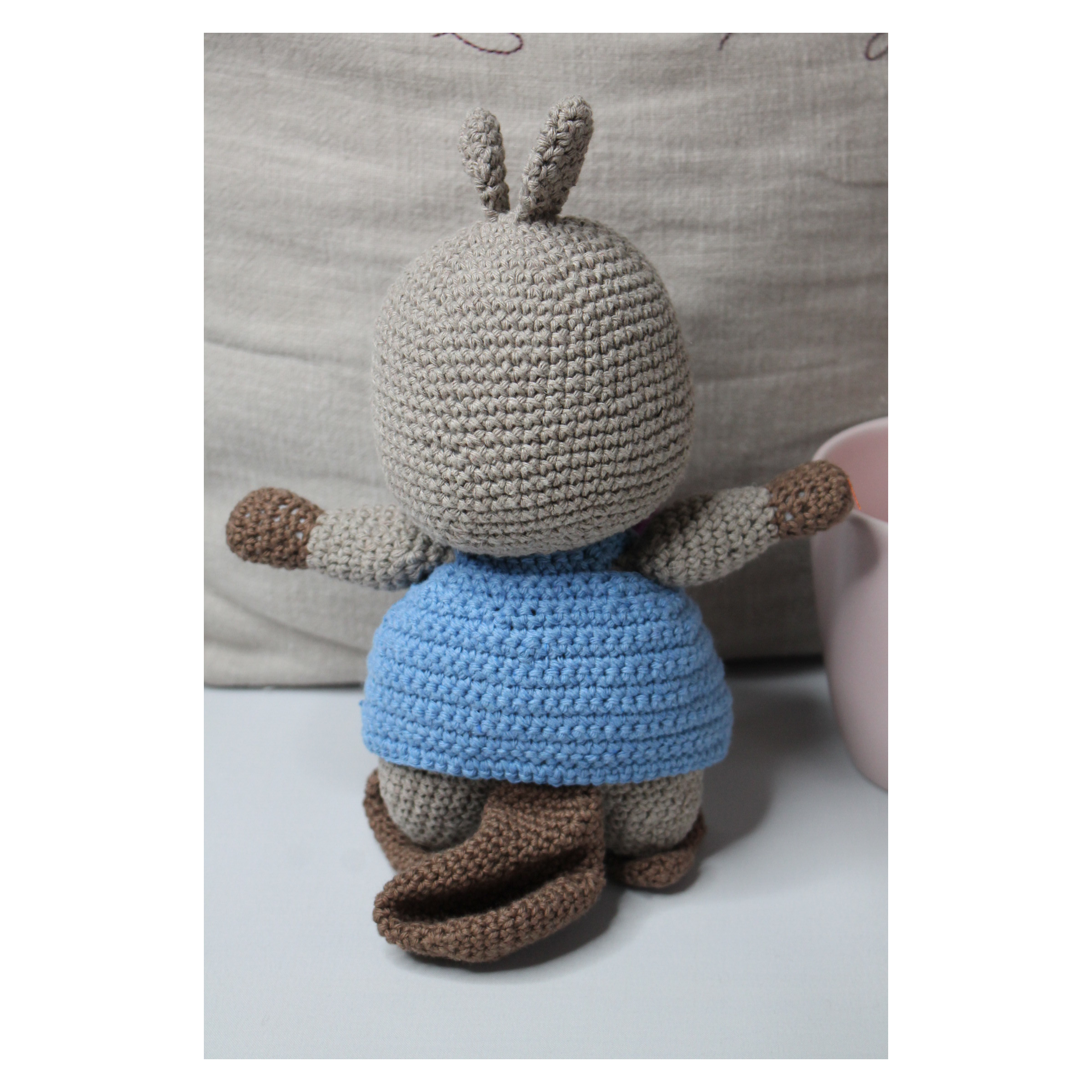 Schnabeltier Kuscheltier gehäkelt - Amigurumi Schnabeltier handmade - zur Geburt, Taufe oder zum Knuddeln – Bild 3