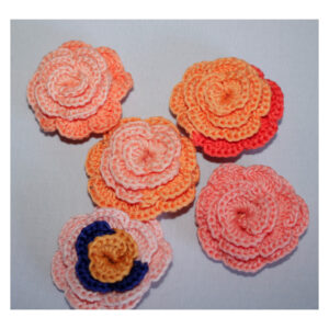 5 Blüten gehäkelt - Rose - chrochet flower - Dekoblüten - Farbkombinationen