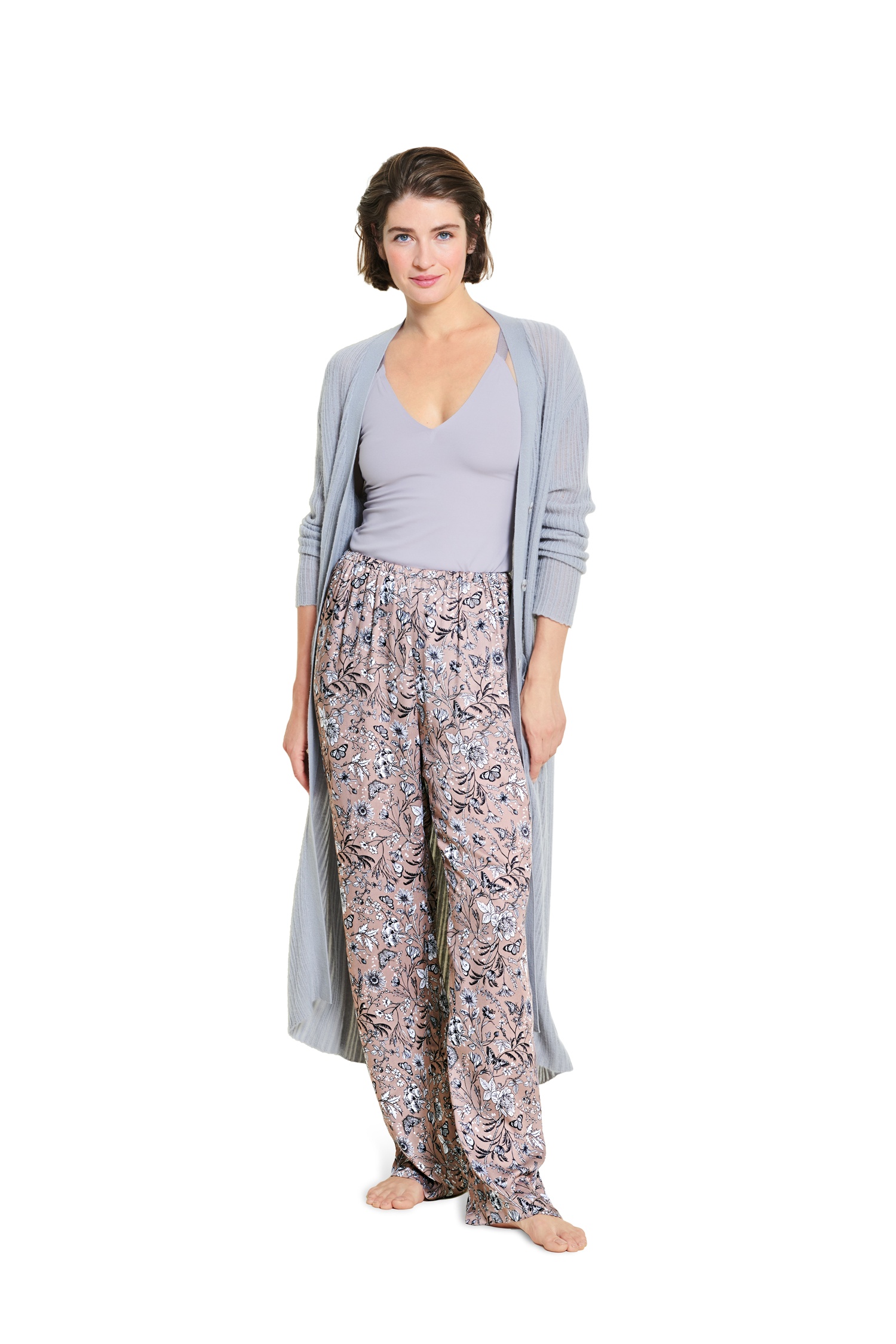 Burda Easy Schnittmuster Nr. 5591 - Freizeithose und Shorts für Damen – Bild 4