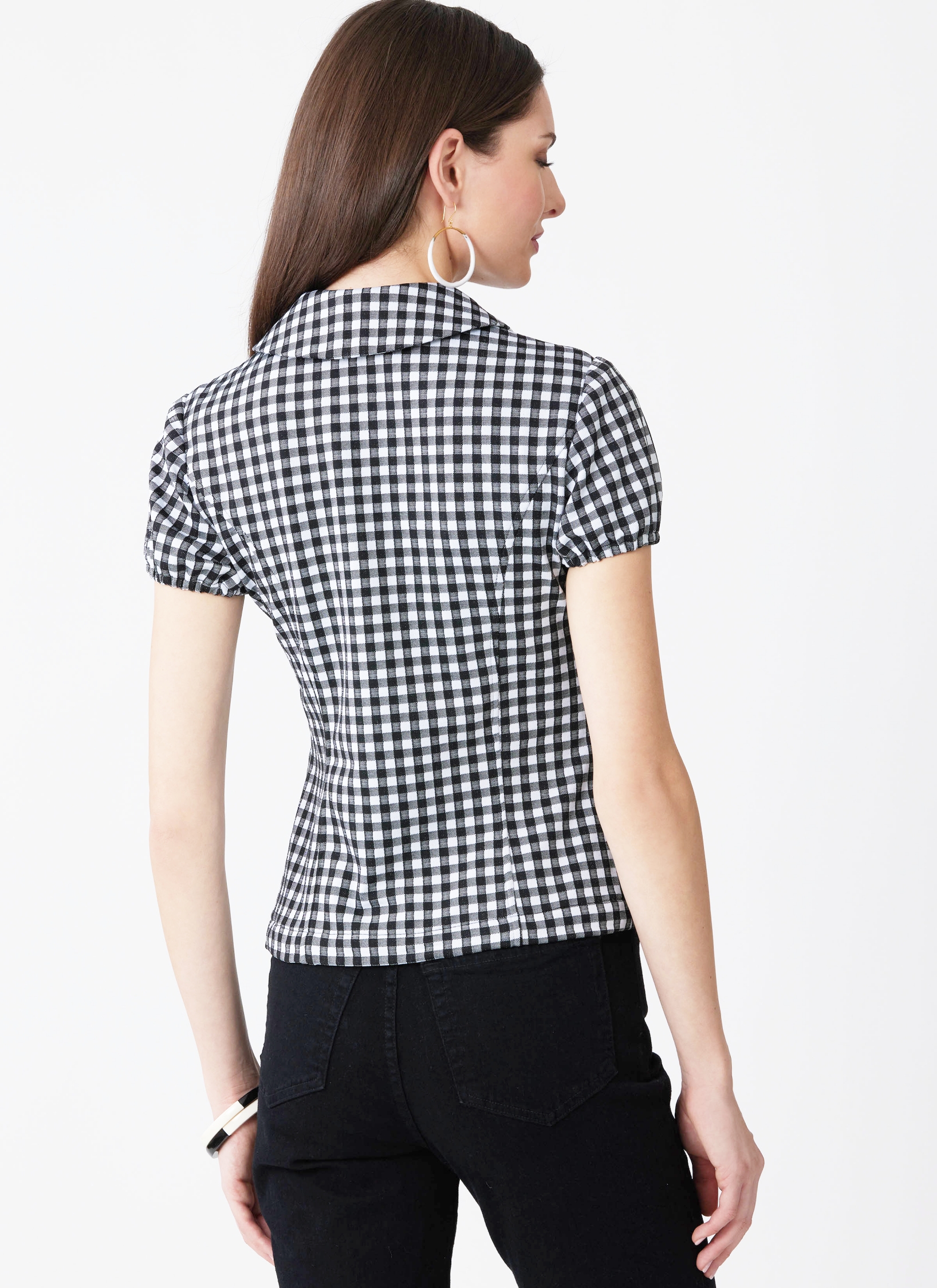 McCalls Schnittmuster M8657 - taillierte Bluse mit Bubikragen – Bild 5